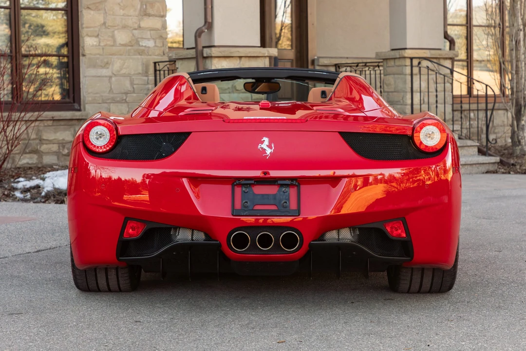 2013 Ferrari 458 Spider - Image 7 of 31