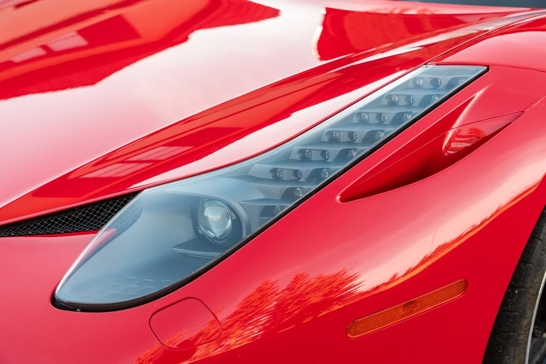 2013 Ferrari 458 Spider - Image 20 of 31