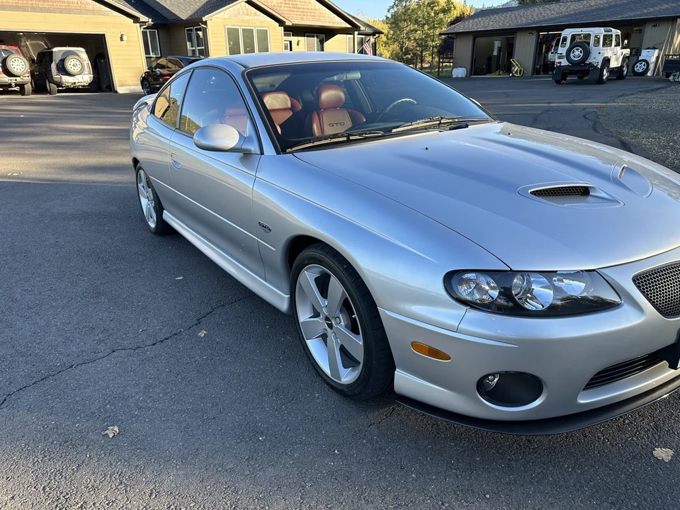 2005 Pontiac GTO 4th Gen - Image 17 of 31