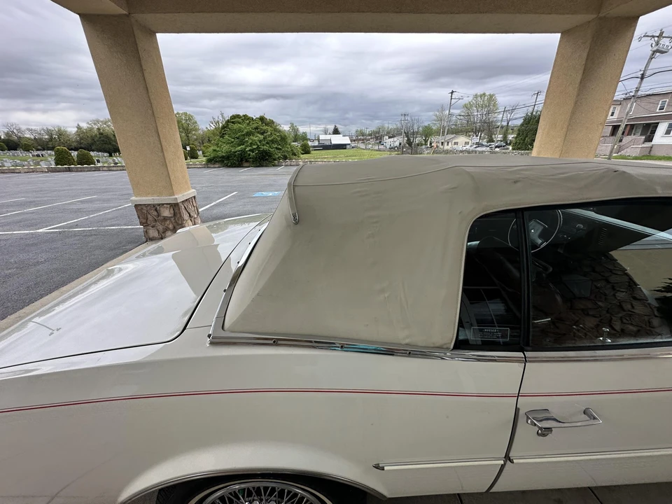 1982 Buick Riviera 4th-7th Gen - Image 27 of 31