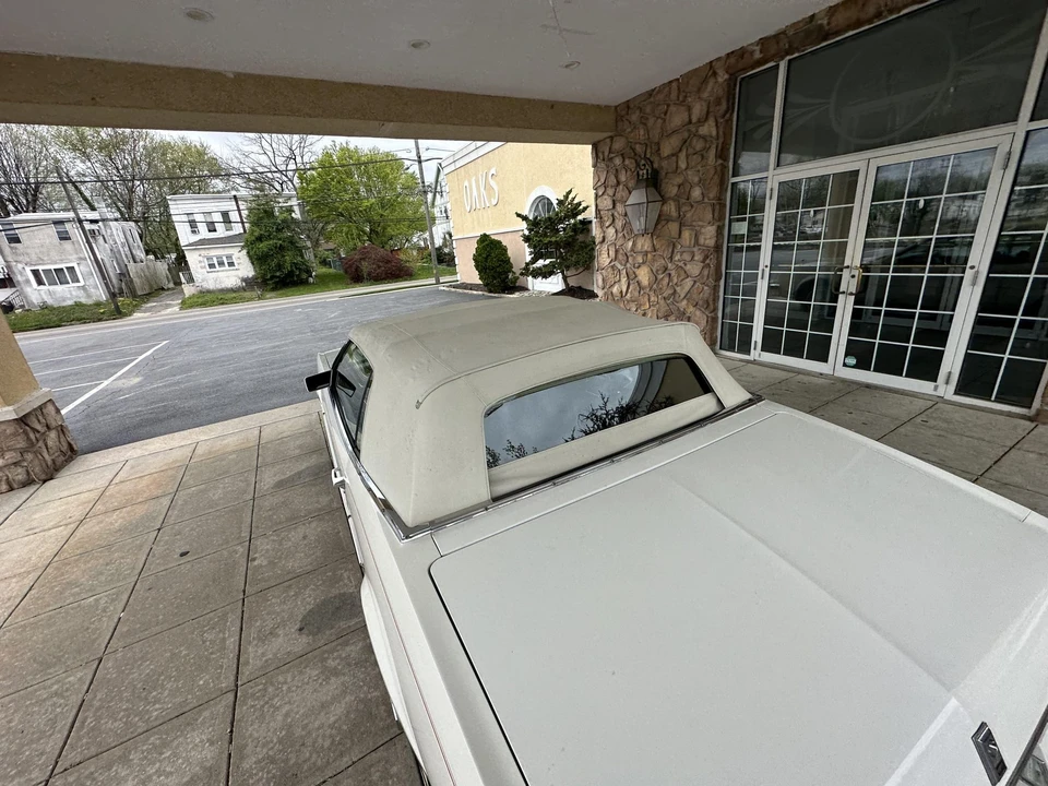 1982 Buick Riviera 4th-7th Gen - Image 28 of 31