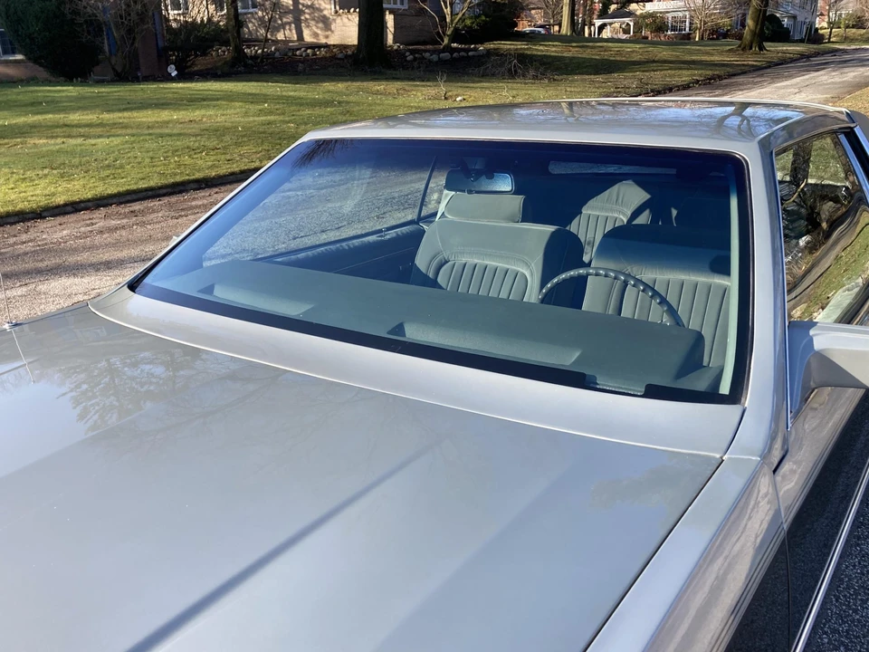 1984 Buick Riviera 4th-7th Gen - Image 22 of 31