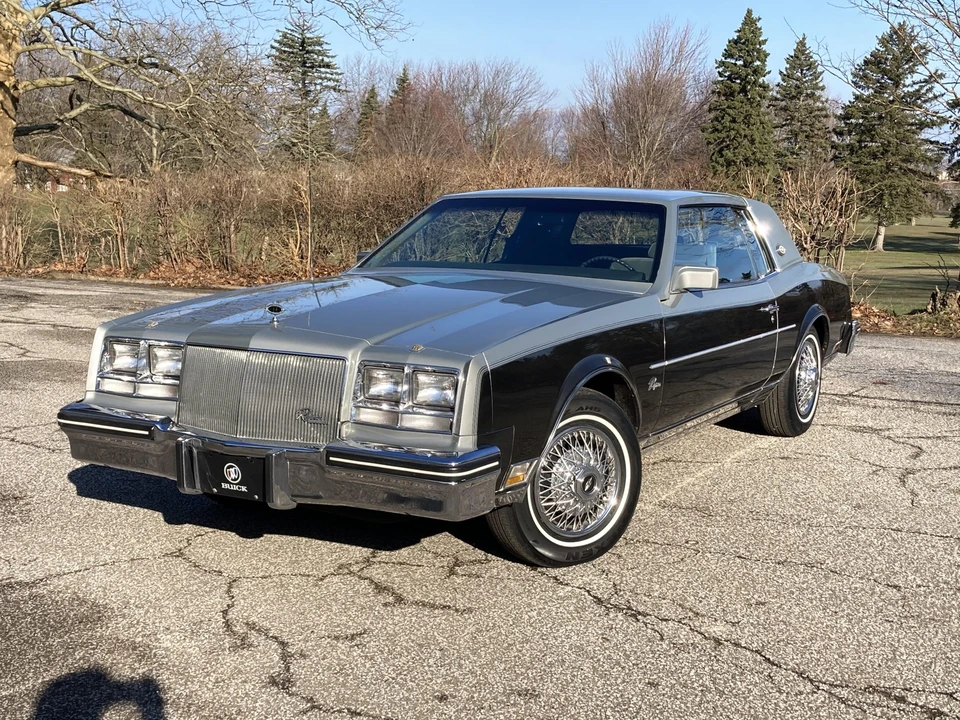 1984 Buick Riviera 4th-7th Gen - Image 4 of 31