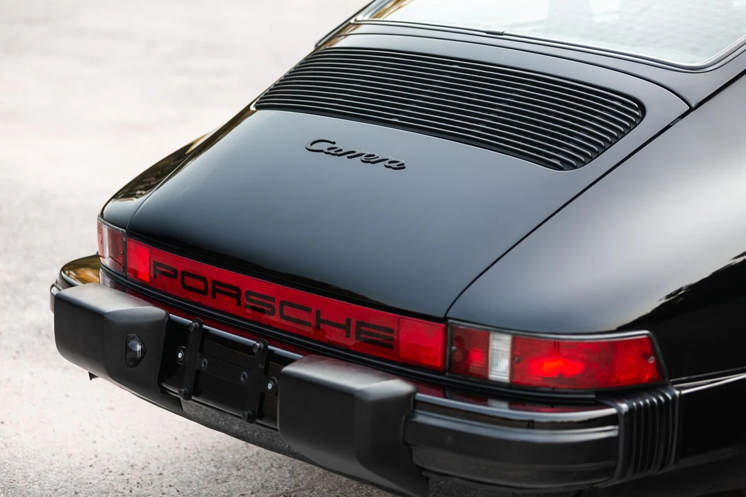 1985 Porsche 911 Carrera 3.2 - Image 10 of 31