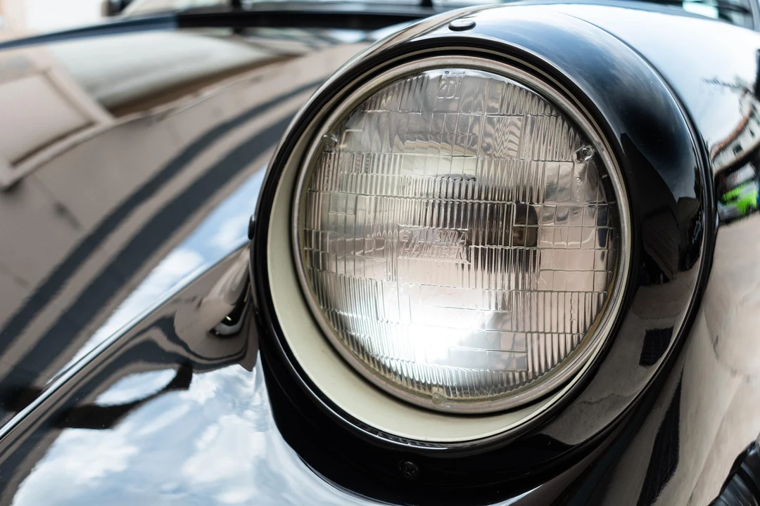 1985 Porsche 911 Carrera 3.2 - Image 23 of 31