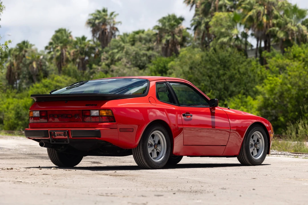 1985 Porsche 944 - Image 20 of 31