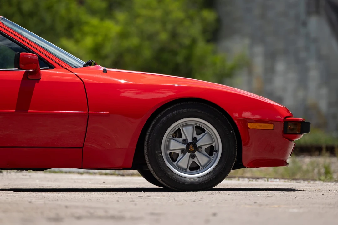1985 Porsche 944 - Image 29 of 31