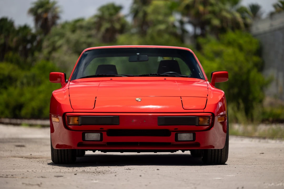 1985 Porsche 944 - Image 27 of 31