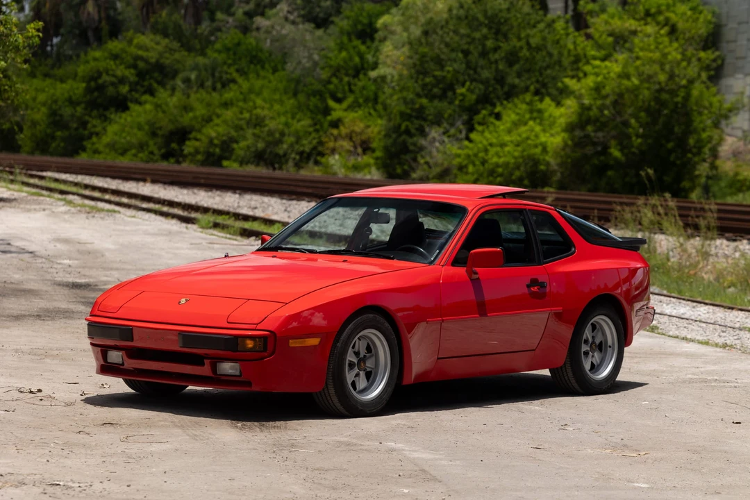 1985 Porsche 944 - Image 7 of 31