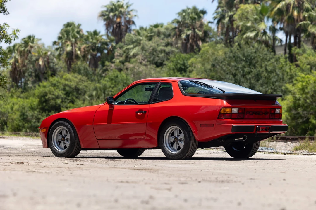 1985 Porsche 944 - Image 13 of 31