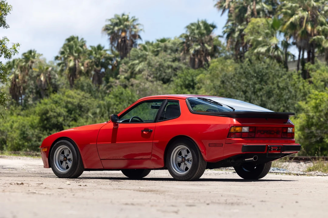 1985 Porsche 944 - Image 12 of 31