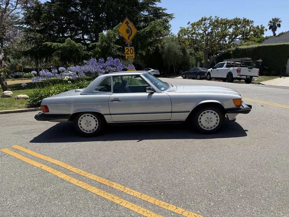 1987 Mercedes-Benz R107 SL-Class - Image 12 of 31