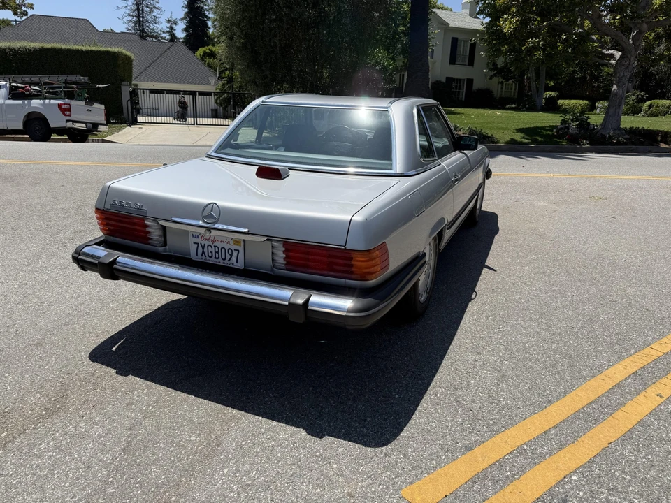 1987 Mercedes-Benz R107 SL-Class - Image 17 of 31