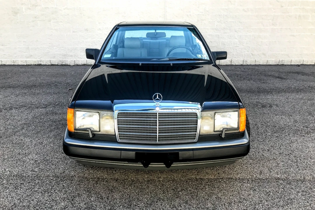 1988 Mercedes-Benz W124 E-Class - Image 30 of 31