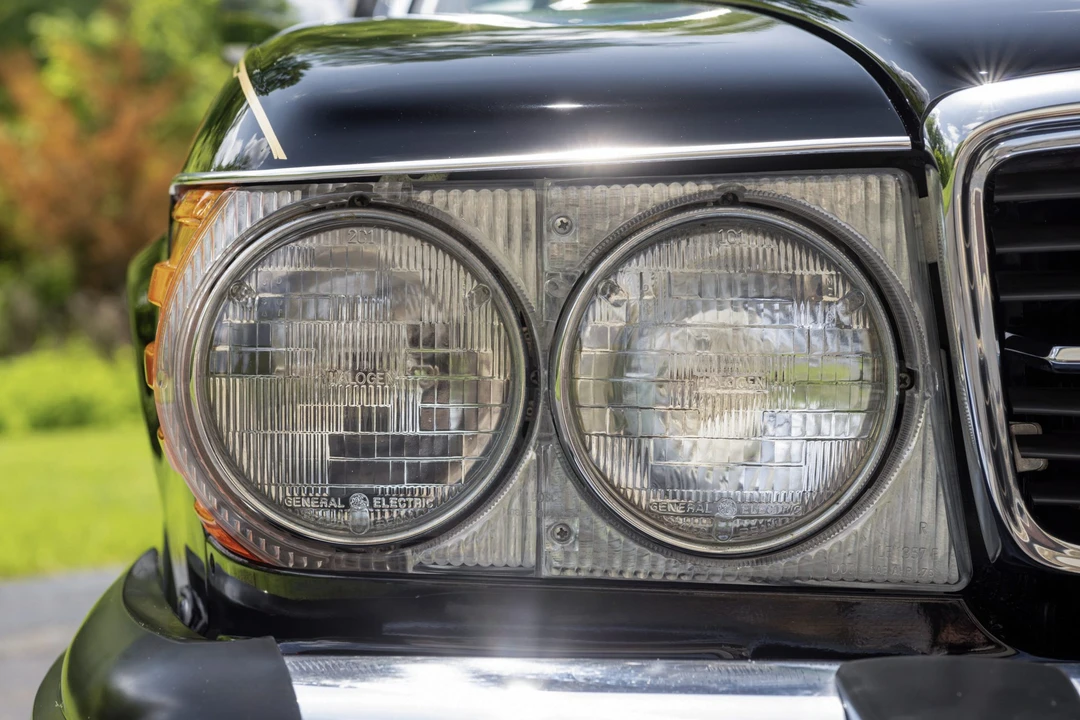 1988 Mercedes-Benz R107 SL-Class - Image 25 of 31