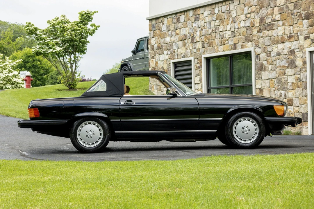 1988 Mercedes-Benz R107 SL-Class - Image 12 of 31