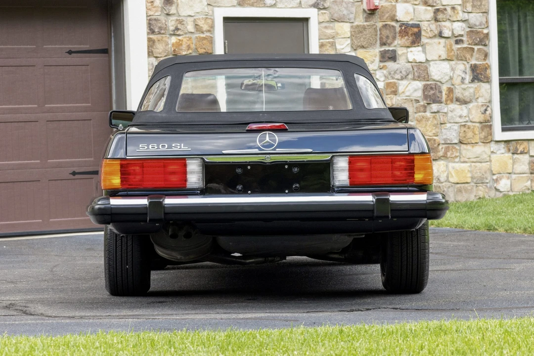 1988 Mercedes-Benz R107 SL-Class - Image 15 of 31
