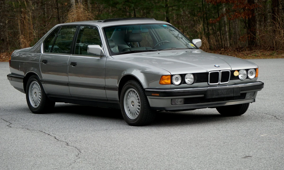 1989 BMW E32 7 Series - Image 7 of 31