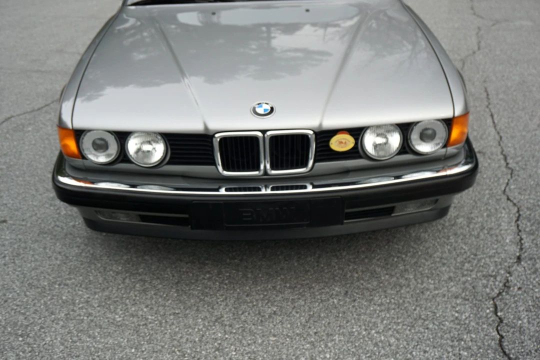 1989 BMW E32 7 Series - Image 15 of 31