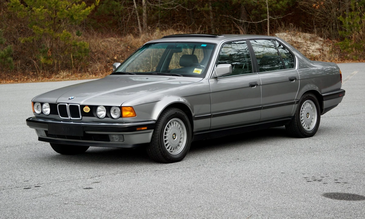 1989 BMW E32 7 Series - Image 3 of 31