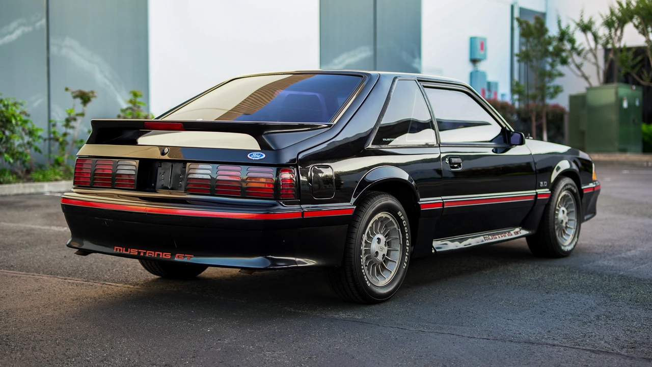 1989 Ford Mustang GT 3rd Gen - Image 29 of 31