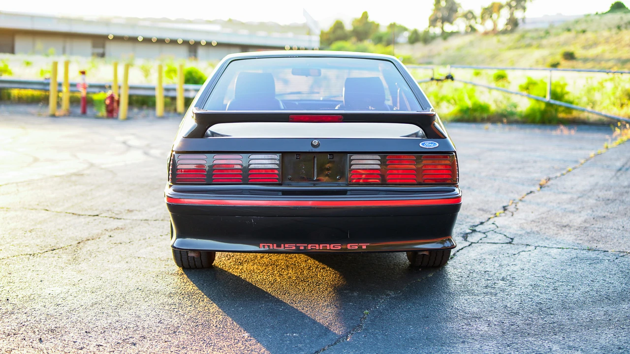 1989 Ford Mustang GT 3rd Gen - Image 22 of 31