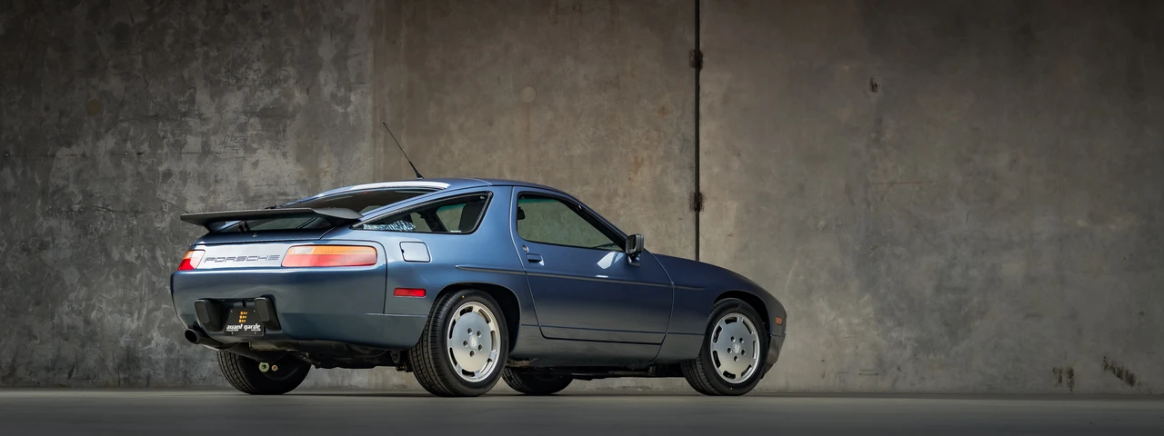 1989 Porsche 928 S4 - Image 15 of 31