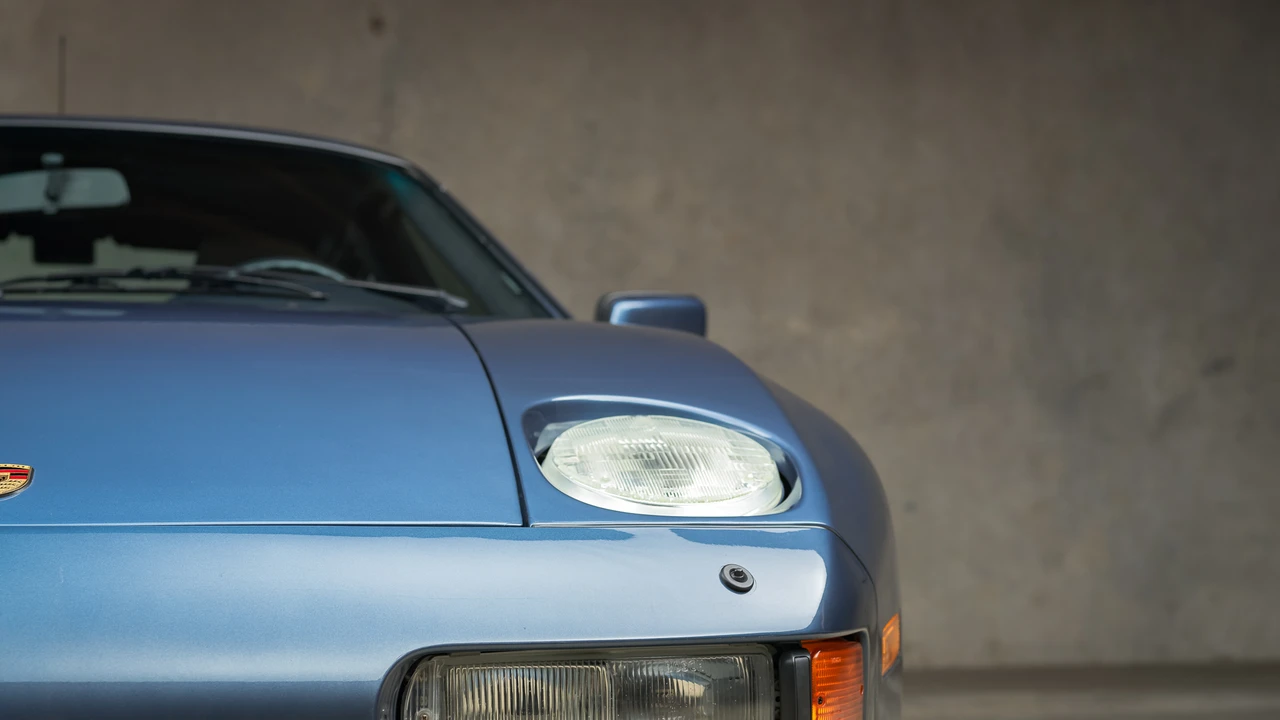 1989 Porsche 928 S4 - Image 27 of 31