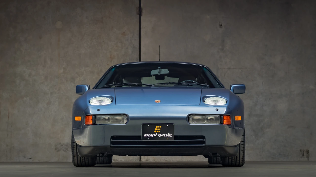 1989 Porsche 928 S4 - Image 23 of 31