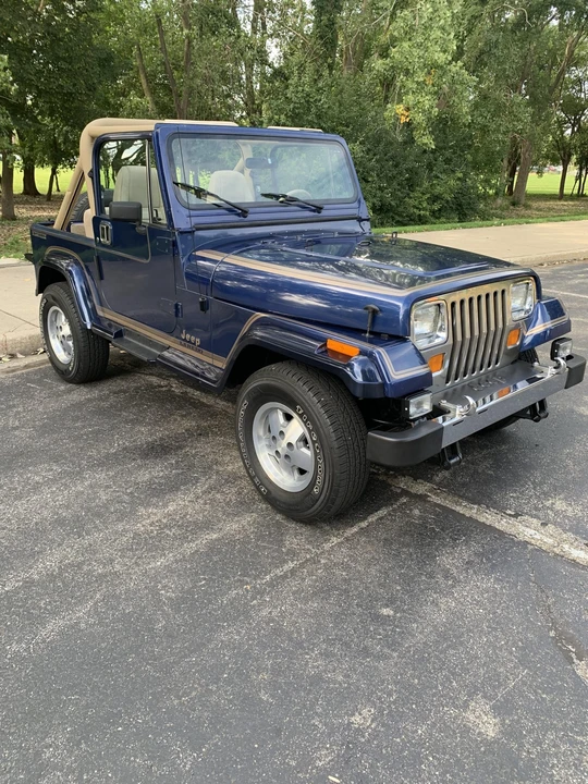 1990 Jeep YJ Wrangler - Image 9 of 31