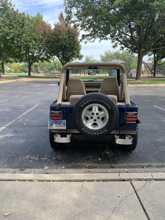 1990 Jeep YJ Wrangler - Image 14 of 31
