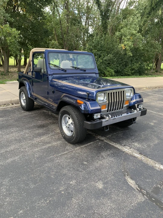 1990 Jeep YJ Wrangler - Image 8 of 31