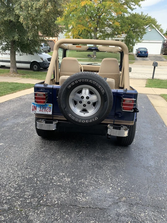 1990 Jeep YJ Wrangler - Image 13 of 31