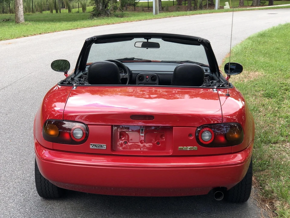1990 Mazda NA MX-5 Miata - Image 22 of 31