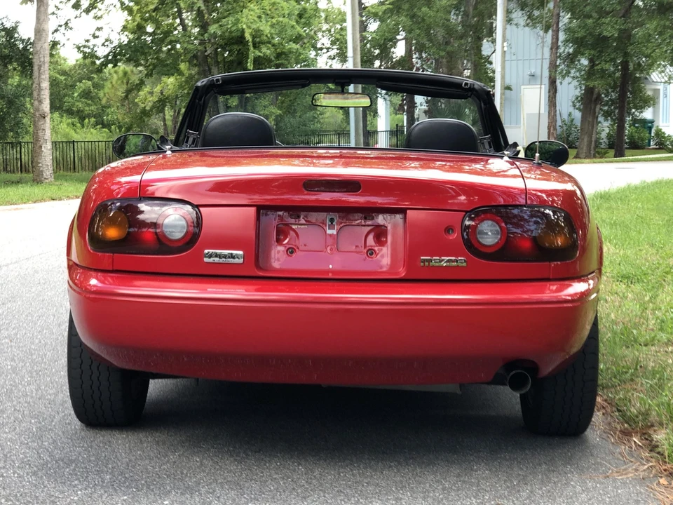 1990 Mazda NA MX-5 Miata - Image 23 of 31