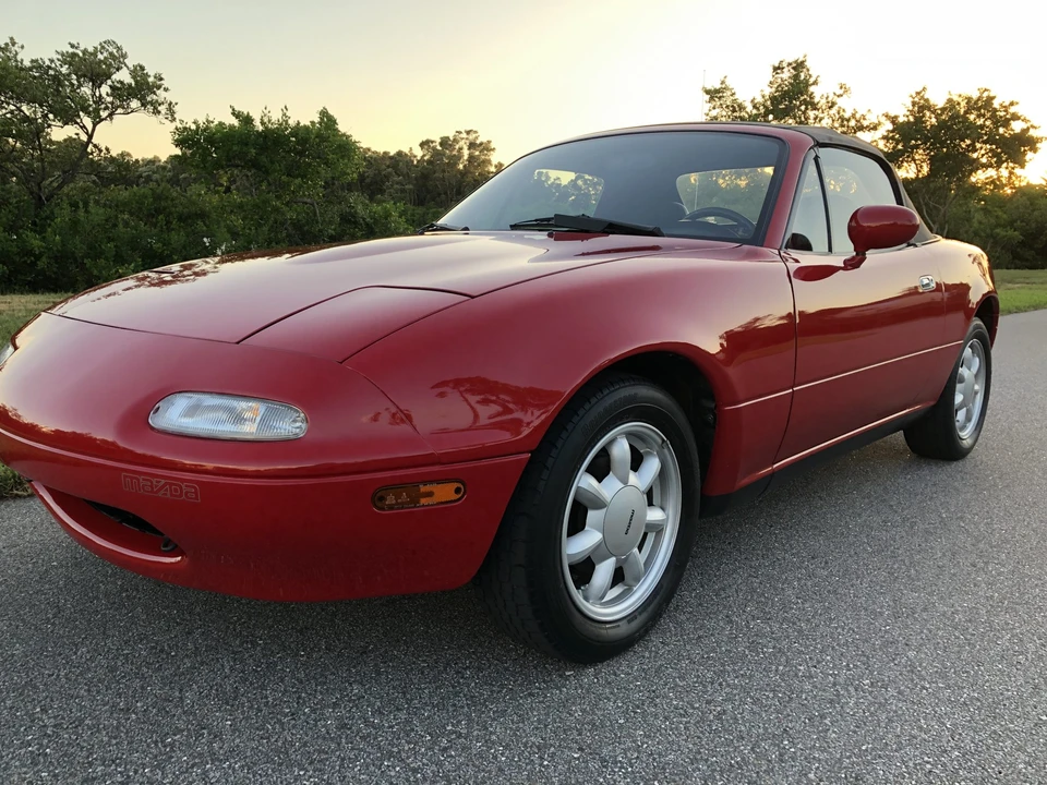 1990 Mazda NA MX-5 Miata - Image 10 of 31