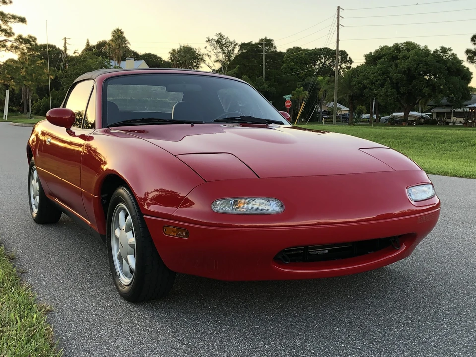 1990 Mazda NA MX-5 Miata - Image 3 of 31
