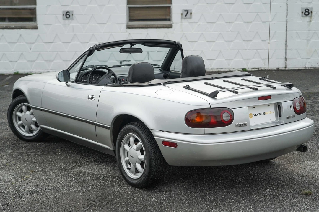 1990 Mazda NA MX-5 Miata - Image 6 of 31