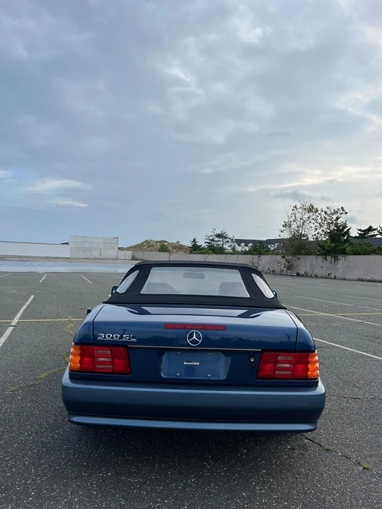1990 Mercedes-Benz R129 SL-Class - Image 18 of 31
