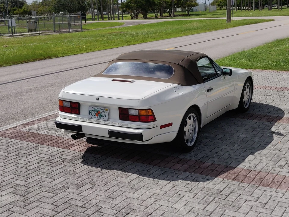 1990 Porsche 944 S2 - Image 24 of 31
