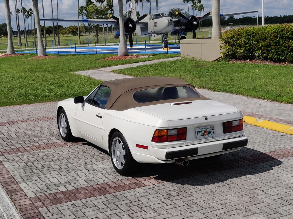 1990 Porsche 944 S2 - Image 16 of 31