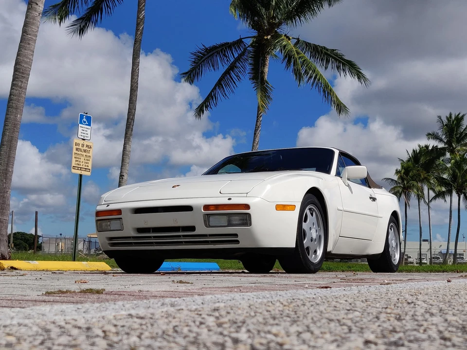 1990 Porsche 944 S2 - Image 10 of 31