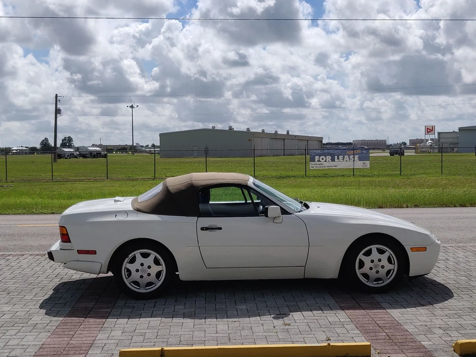 1990 Porsche 944 S2 - Image 27 of 31