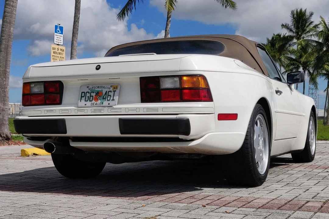 1990 Porsche 944 S2 - Image 21 of 31
