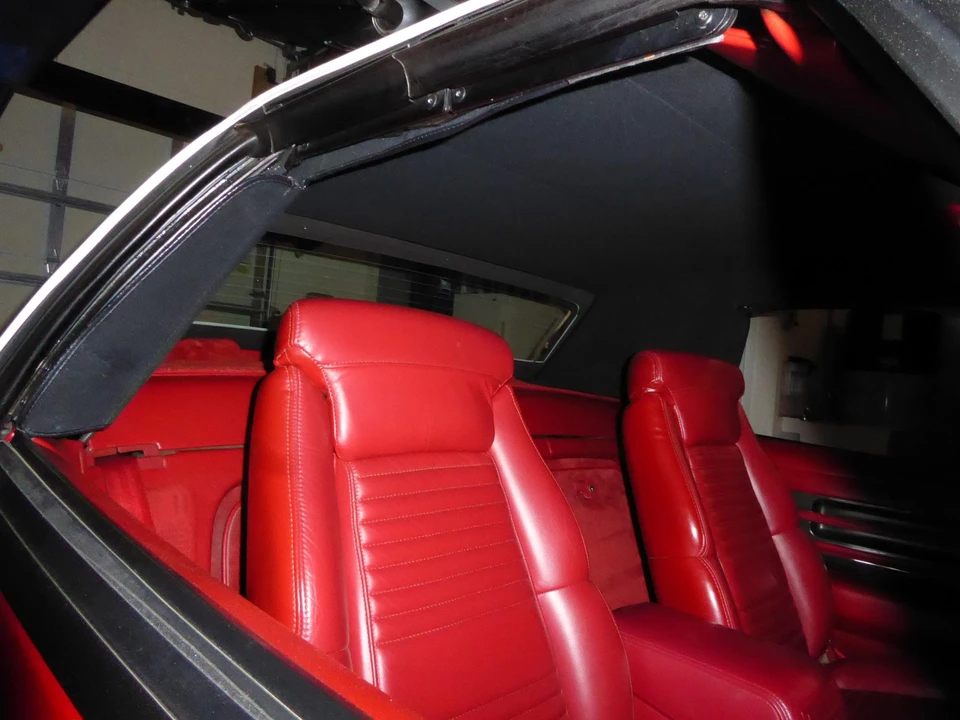 1991 Buick Reatta - Image 21 of 31