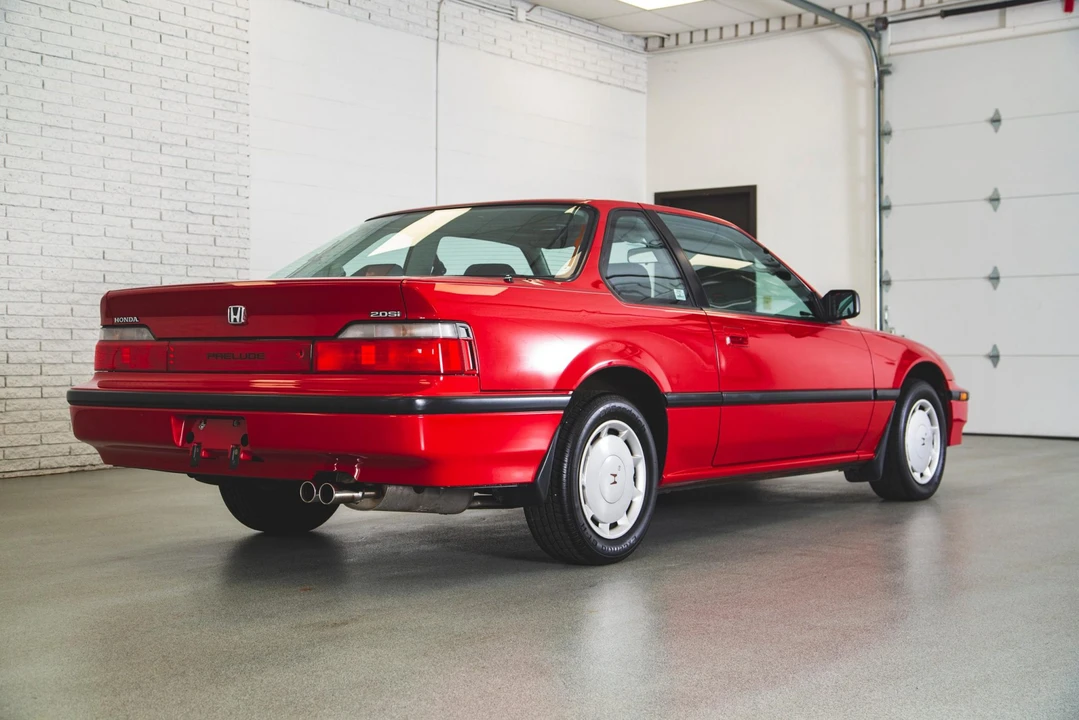 1991 Honda Prelude 3rd Gen - Image 4 of 31