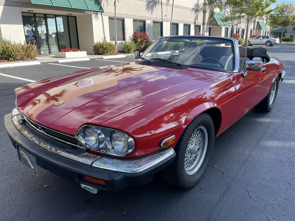 1991 Jaguar XJS Convertible - Image 2 of 31