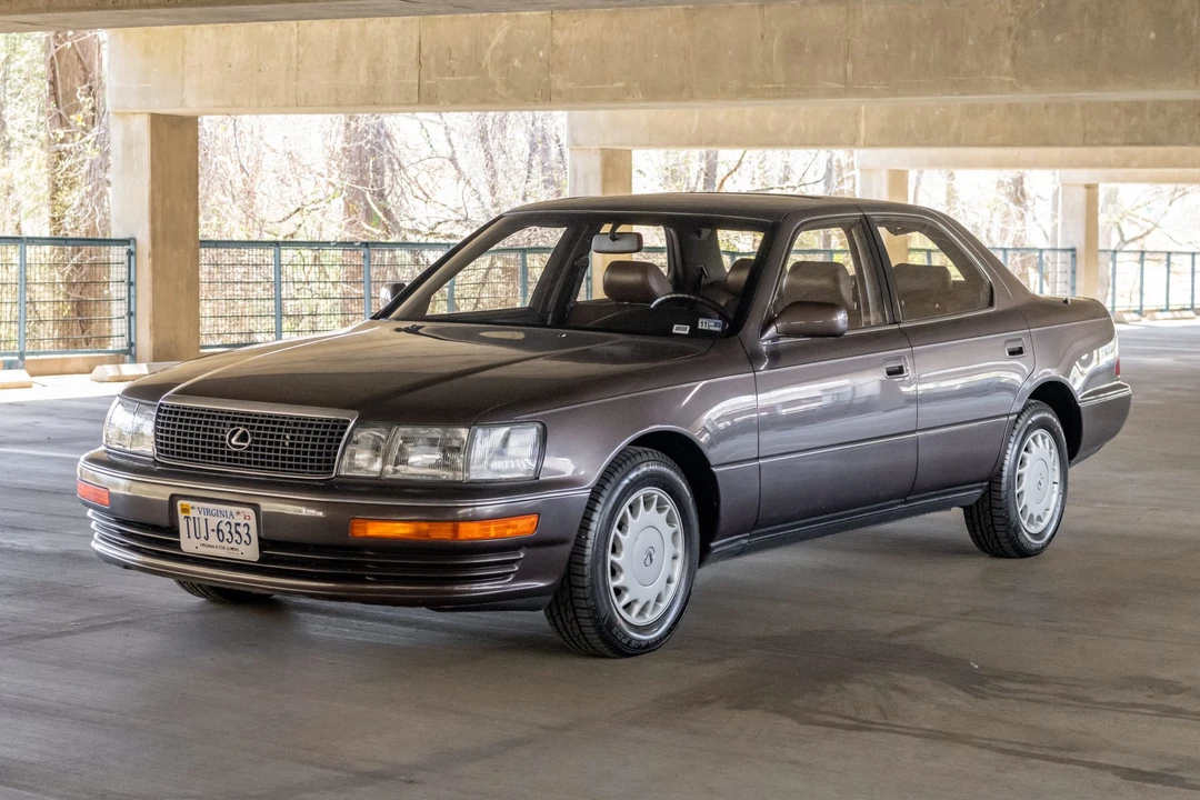 1991 Lexus LS 1st Gen - Image 2 of 31