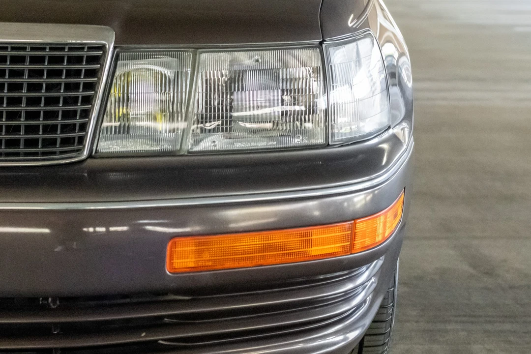 1991 Lexus LS 1st Gen - Image 16 of 31