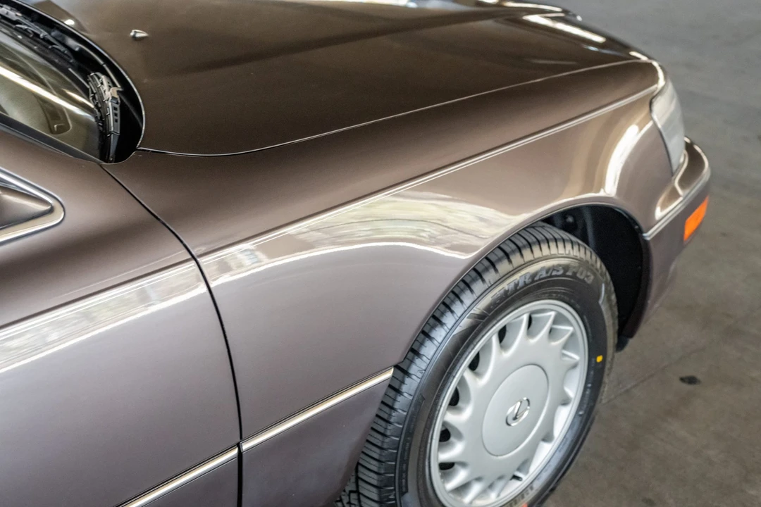 1991 Lexus LS 1st Gen - Image 30 of 31